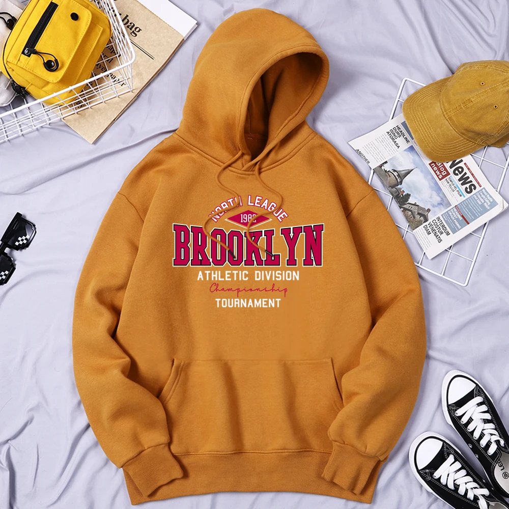 Северная лига 1982, Бруклинская уличная одежда с надписью, Модные свободные топы, винтажные повседневные мужские топы с капюшоном и графикой в стиле Харадзюку
Северная лига 1982, Бруклинская уличная одежда с надписью, Модные свободные топы, винтажные повседневные мужские топы с капюшоном и графикой в стиле Харадзюку