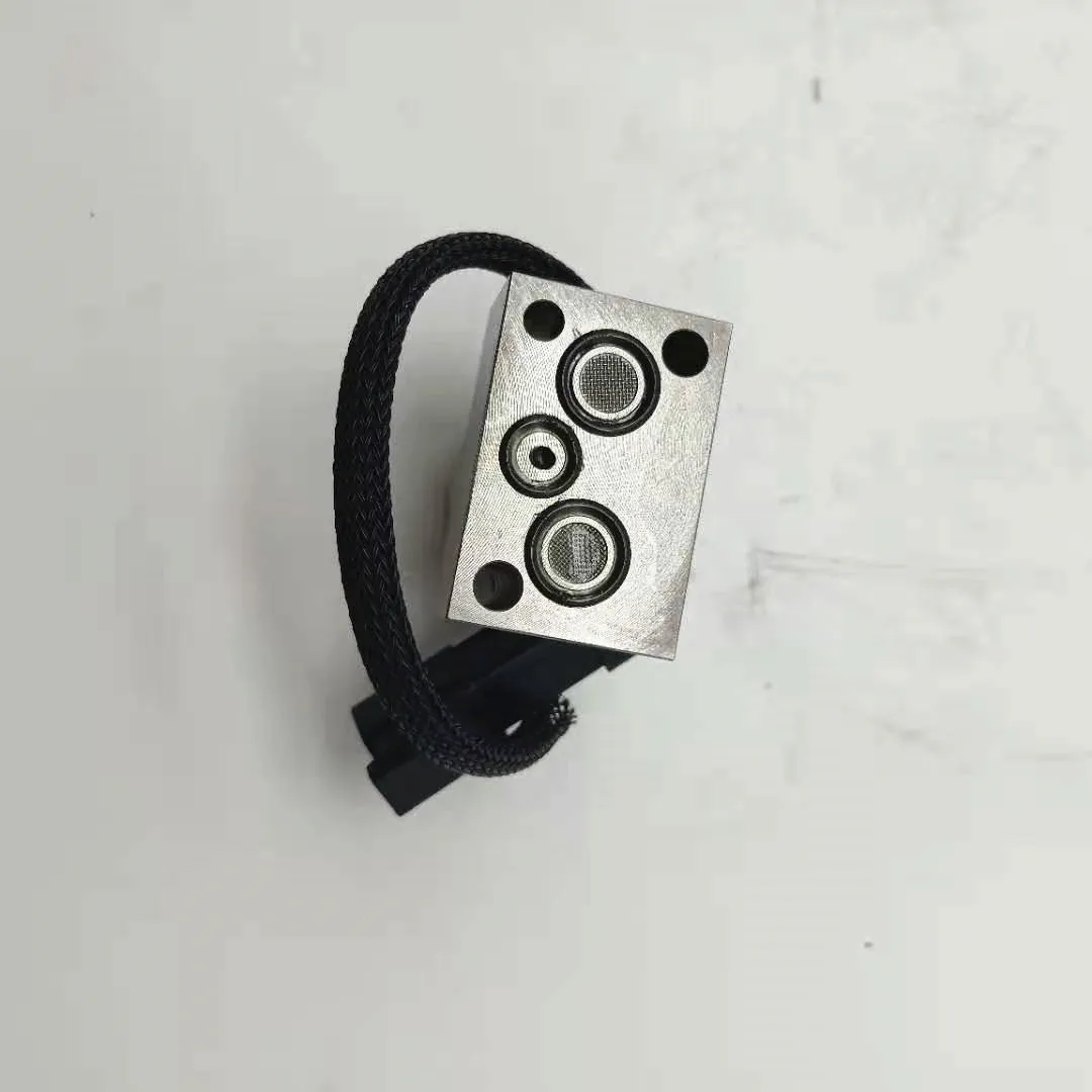 HIGH QUALITY 702-21-57500 7022157500 FOR PC300-7 PC400-7 Hydraulic Pump Solenoid Valve
HIGH QUALITY 702-21-57500 7022157500 FOR PC300-7 PC400-7 Hydraulic Pump Solenoid Valve