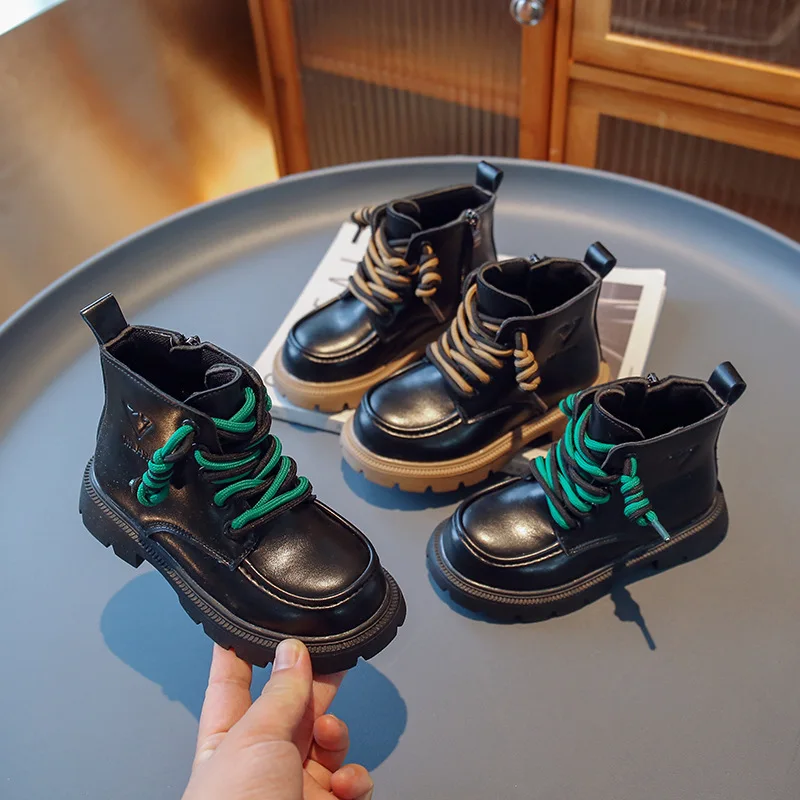 2022 Warm Girls' Sneakers Autumn and Winter Children's Boots Boys' Shoes Heightened Explosive Martin Boots
2022 Warm Girls' Sneakers Autumn and Winter Children's Boots Boys' Shoes Heightened Explosive Martin Boots