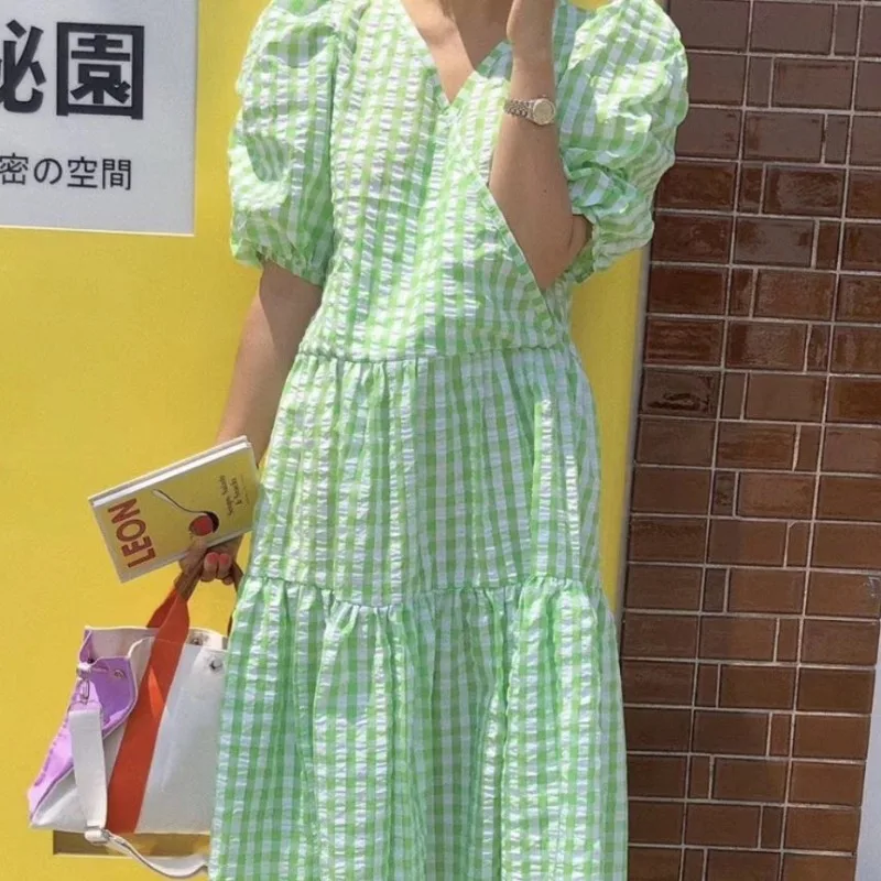 Korean Chic Summer Fresh Temperament V Loose Bubble Short Sleeve Women's Green Plaid Dress Casual Vestidos Girls
Korean Chic Summer Fresh Temperament V Loose Bubble Short Sleeve Women's Green Plaid Dress Casual Vestidos Girls