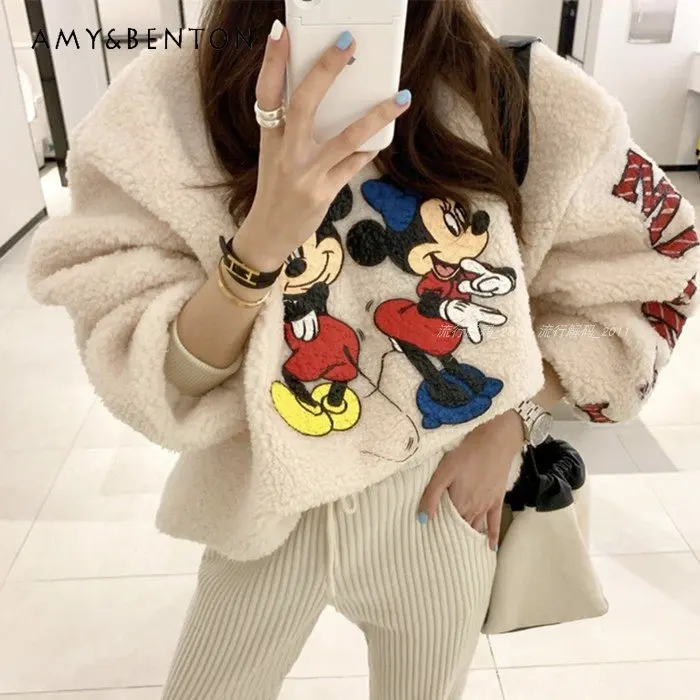 Autumn and Winter Printing Lamb Wool Coat Ladies Popular Design Warm Thickened Pullover Fur Fleece Shirt Sweater for Women
Autumn and Winter Printing Lamb Wool Coat Ladies Popular Design Warm Thickened Pullover Fur Fleece Shirt Sweater for Women