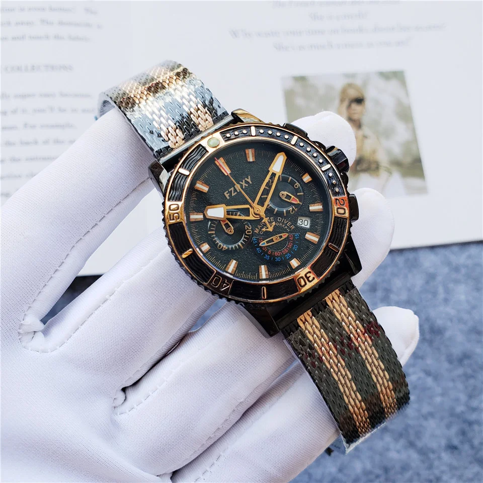 UN13 New Brand Quartz Watches men 904L Stainless Steel Classic Multifunction Sports Watch Automatic Date Chronograph women AAA 
UN13 New Brand Quartz Watches men 904L Stainless Steel Classic Multifunction Sports Watch Automatic Date Chronograph women AAA