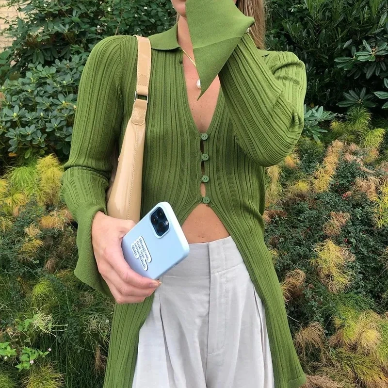 Rimocy 2023 New Flare Long Sleeve Women Shirts Green V Neck Mid-Length Shirt Woman Spring Summer Slim Fit Knitted Cardigans
Rimocy 2023 New Flare Long Sleeve Women Shirts Green V Neck Mid-Length Shirt Woman Spring Summer Slim Fit Knitted Cardigans
