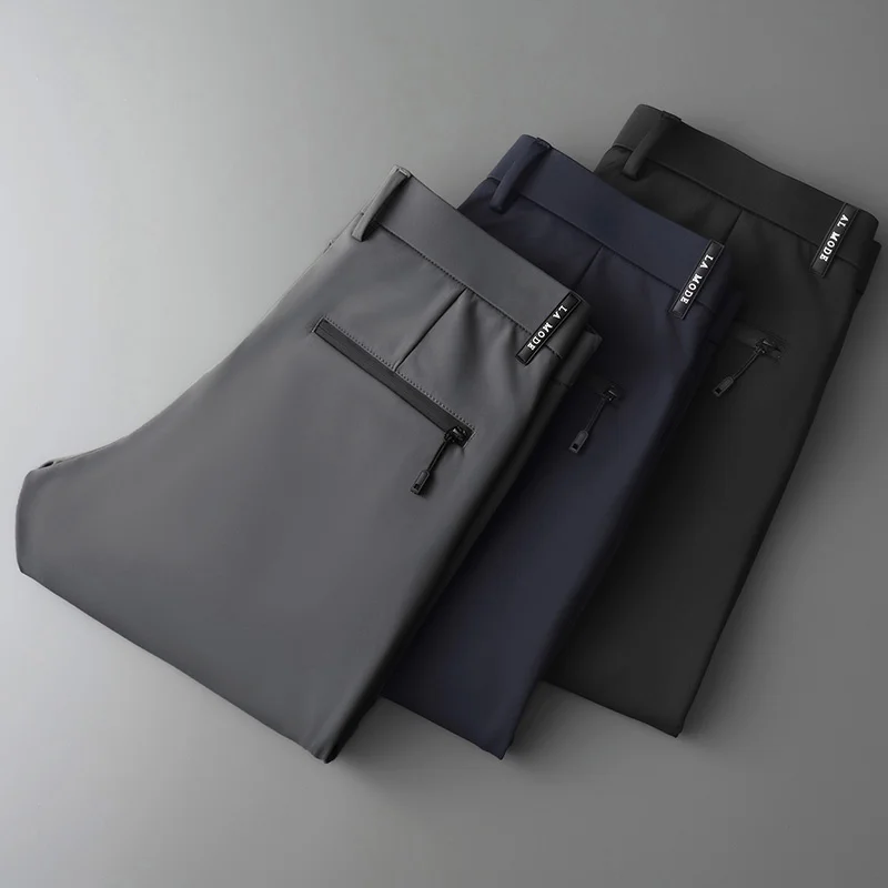 Мужские брюки с эластичным поясом, черные или серые Классические облегающие брюки в Корейском стиле, модель 28-38 на весну и лето, 2022
Мужские брюки с эластичным поясом, черные или серые Классические облегающие брюки в Корейском стиле, модель 28-38 на весну и лето, 2022