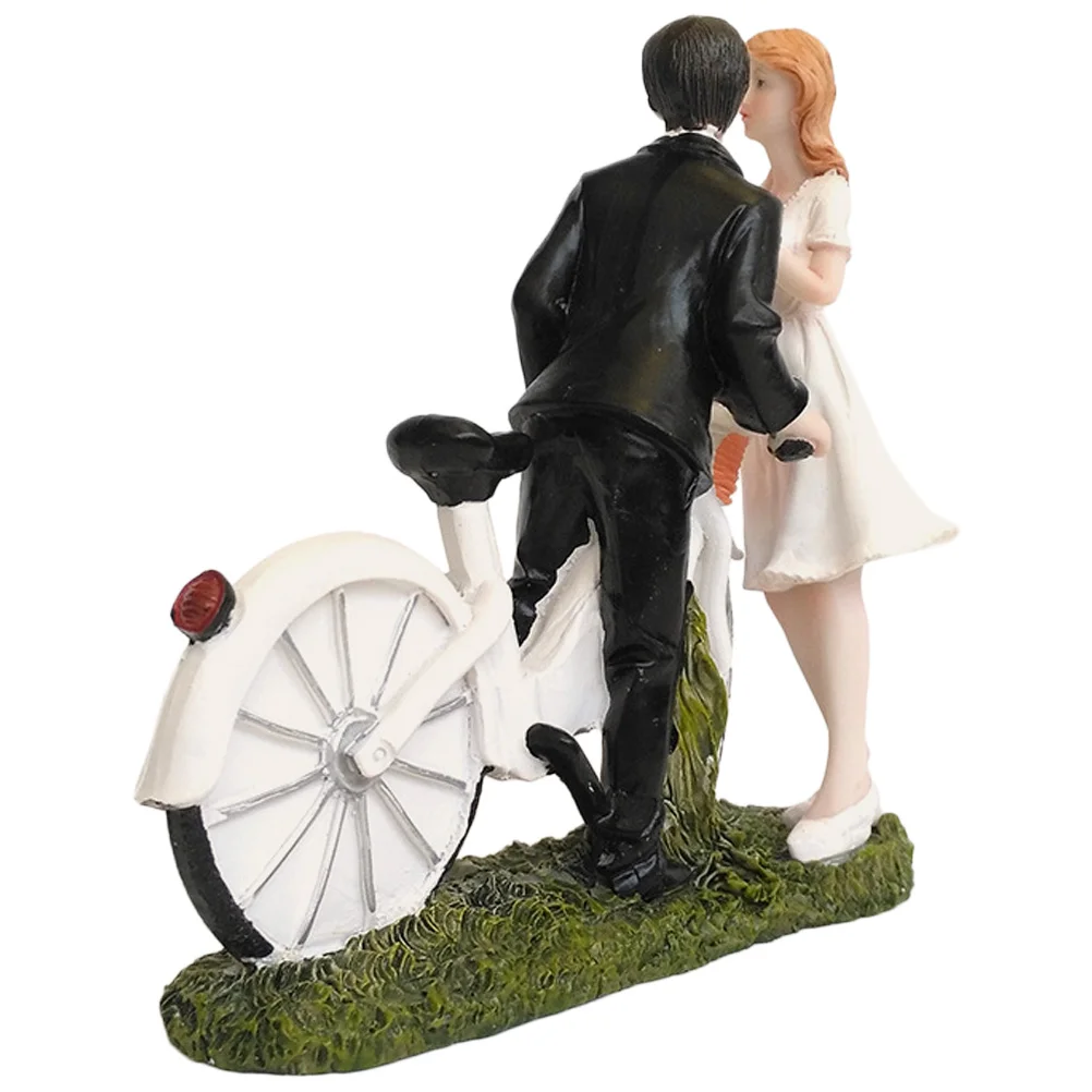 Cake Tabletop Bride and Groom Figure Delicate Supplies Wedding Decor Couple Lovely Desktop Resin Gifts
Cake Tabletop Bride and Groom Figure Delicate Supplies Wedding Decor Couple Lovely Desktop Resin Gifts