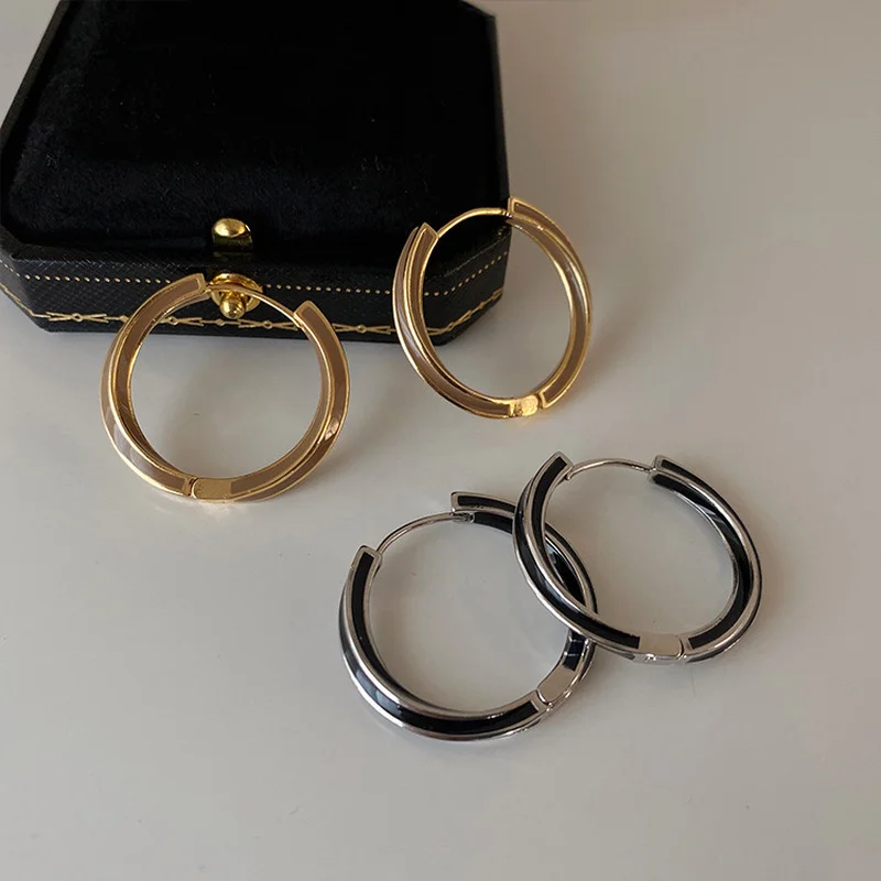 Minar Minimalist Black Coffee Color Enamel Hoop Earrings for Women Metallic Hollow Round Circle Large Earring Punk Rock Jewelry
Minar Minimalist Black Coffee Color Enamel Hoop Earrings for Women Metallic Hollow Round Circle Large Earring Punk Rock Jewelry
