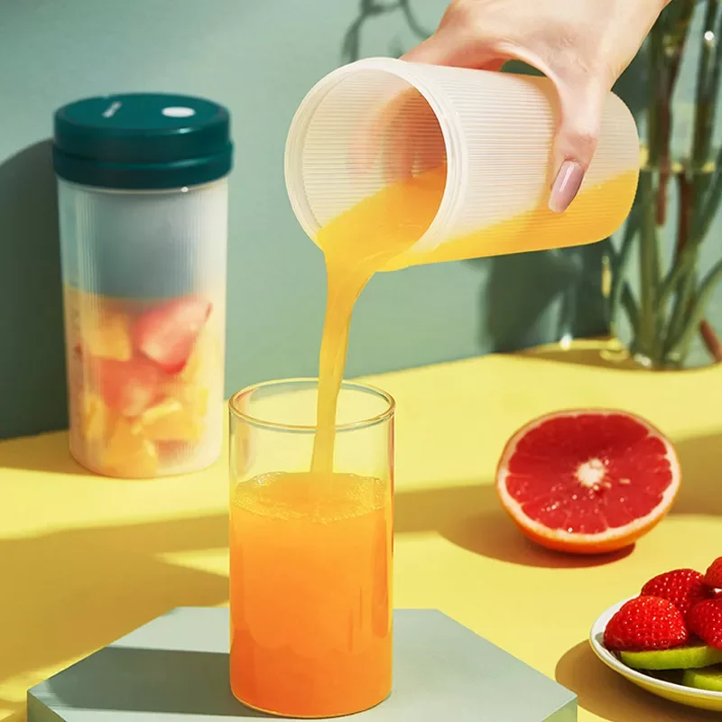 NEW2023 6 Cutter Portable Juicer Blender USB Mixer Mini Home Wireless Fruit Juicer Machine Food Processor Maker Juice Extractor
NEW2023 6 Cutter Portable Juicer Blender USB Mixer Mini Home Wireless Fruit Juicer Machine Food Processor Maker Juice Extractor