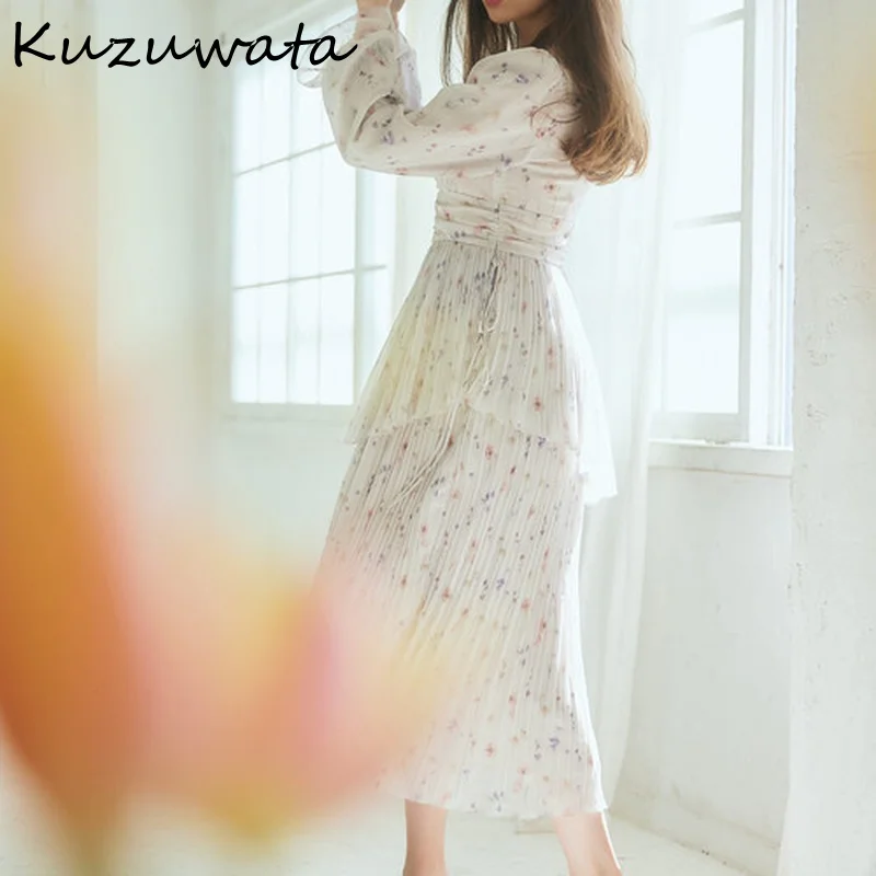 CINESSD V Neck Long Sleeve Pullover Dress Women High Waist Hip A Line Pleat Vestidos Ruffles Patch Print Robe Spring 2022 New
CINESSD V Neck Long Sleeve Pullover Dress Women High Waist Hip A Line Pleat Vestidos Ruffles Patch Print Robe Spring 2022 New