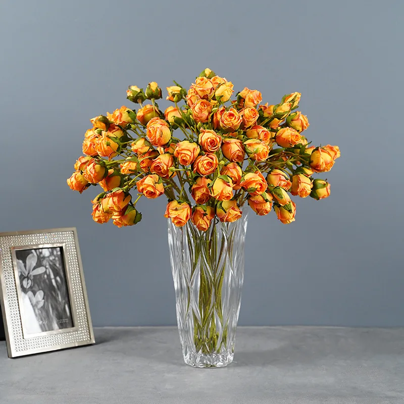 4 Pieces Yellow Retro 7-head Artificial Simulation Roses Home Hotel Decoration Ornament Flower Wedding Party Ornament
4 Pieces Yellow Retro 7-head Artificial Simulation Roses Home Hotel Decoration Ornament Flower Wedding Party Ornament