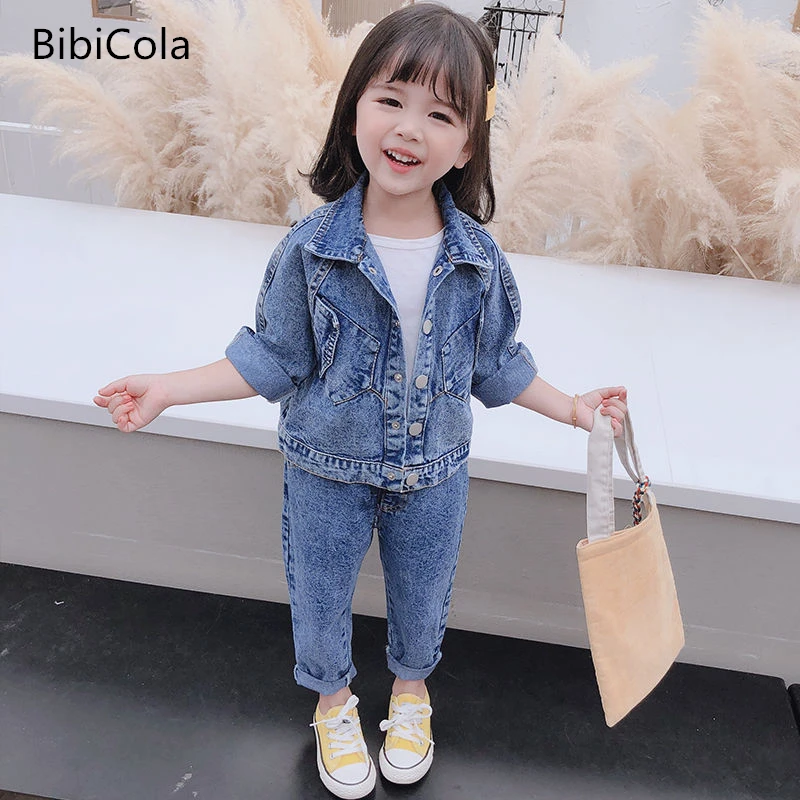 Girls denim two-piece suit baby girl spring and autumn baby children's clothing children's spring clothes
Girls denim two-piece suit baby girl spring and autumn baby children's clothing children's spring clothes