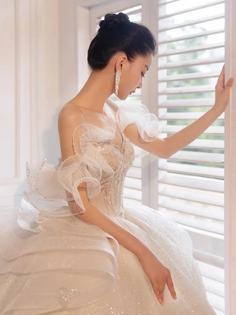 Sweetheart Wedding Dress Off Shoulder Luxury Ruffle Embroidery Beading Sequins Classic Bridal Ball Gown Customize Plus Size 2023
Sweetheart Wedding Dress Off Shoulder Luxury Ruffle Embroidery Beading Sequins Classic Bridal Ball Gown Customize Plus Size 2023