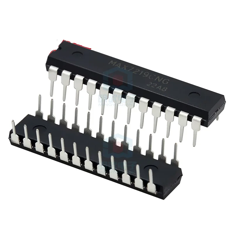 1 шт. MAX7219CNG DIP-24 драйвер дисплея совершенно новый чип
1 шт. MAX7219CNG DIP-24 драйвер дисплея совершенно новый чип