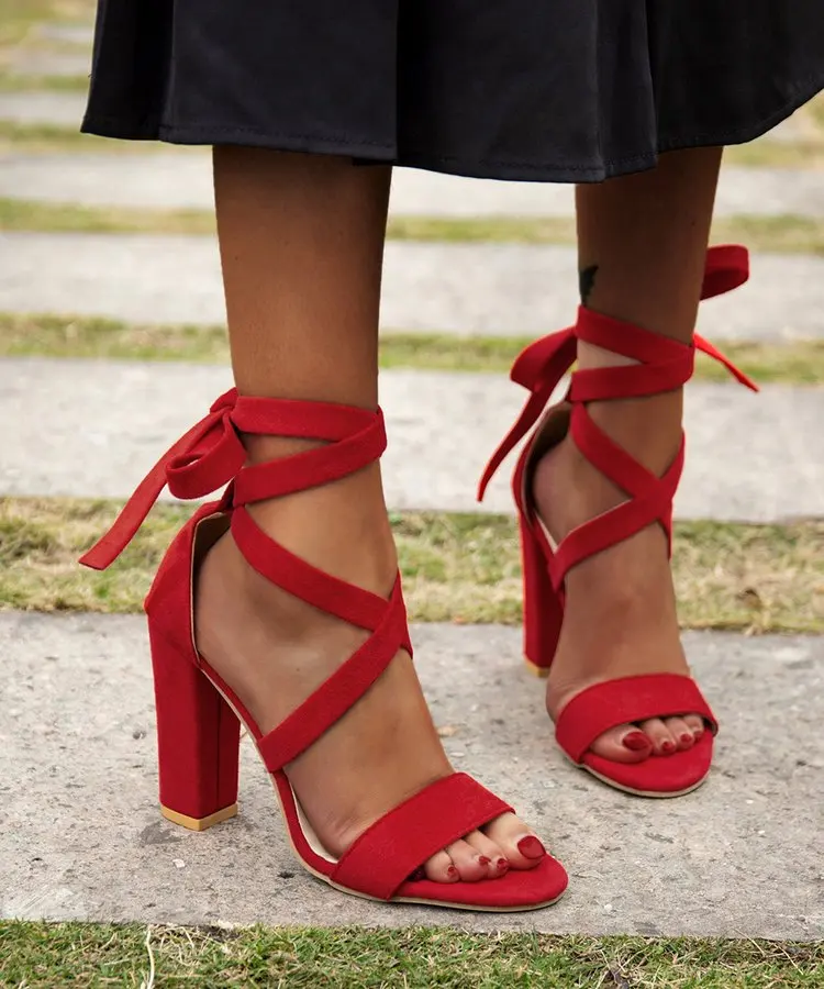 Новинка лета 2023 женские сандалии 230812
Новинка лета 2023 женские сандалии 230812