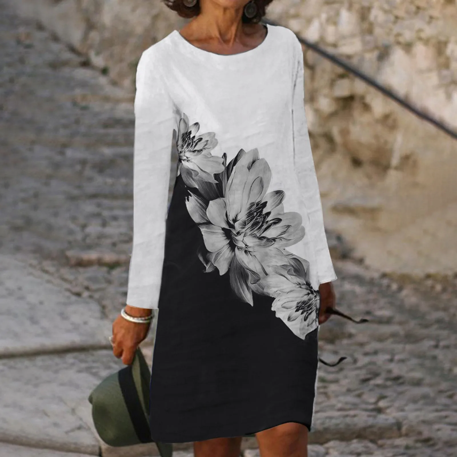 Women's Casual Round Neck Slub Cotton Long Sleeve Floral Print Dress Three Dots Dress
Women's Casual Round Neck Slub Cotton Long Sleeve Floral Print Dress Three Dots Dress