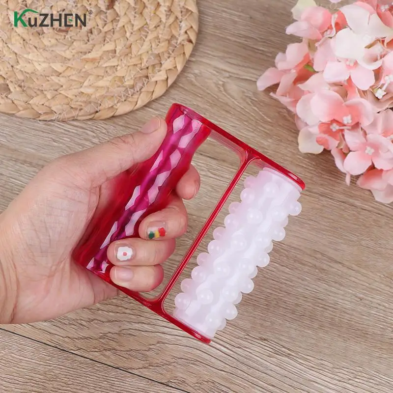 Body Massager Handheld Cellulite Massage Roller Roller Handheld Pain Relief Cellulite Massage Tool for Neck Head Foot Hand Leg
Body Massager Handheld Cellulite Massage Roller Roller Handheld Pain Relief Cellulite Massage Tool for Neck Head Foot Hand Leg
