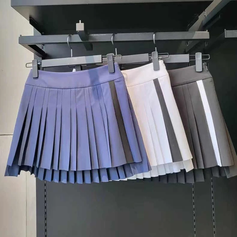 GOLF Women's Short Skirt 2023 Summer New Pleated Skirt with High Waist Short Front and Long Back Golf Sports 
GOLF Women's Short Skirt 2023 Summer New Pleated Skirt with High Waist Short Front and Long Back Golf Sports