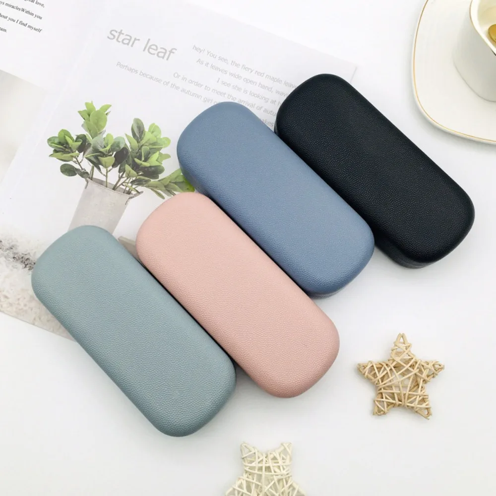Eyewear Cases Portable Simple Retro Glasses Case Eyewear Cases Cover for Sunglasses Women Eyeglasses Men Reading Glasses Box
Eyewear Cases Portable Simple Retro Glasses Case Eyewear Cases Cover for Sunglasses Women Eyeglasses Men Reading Glasses Box