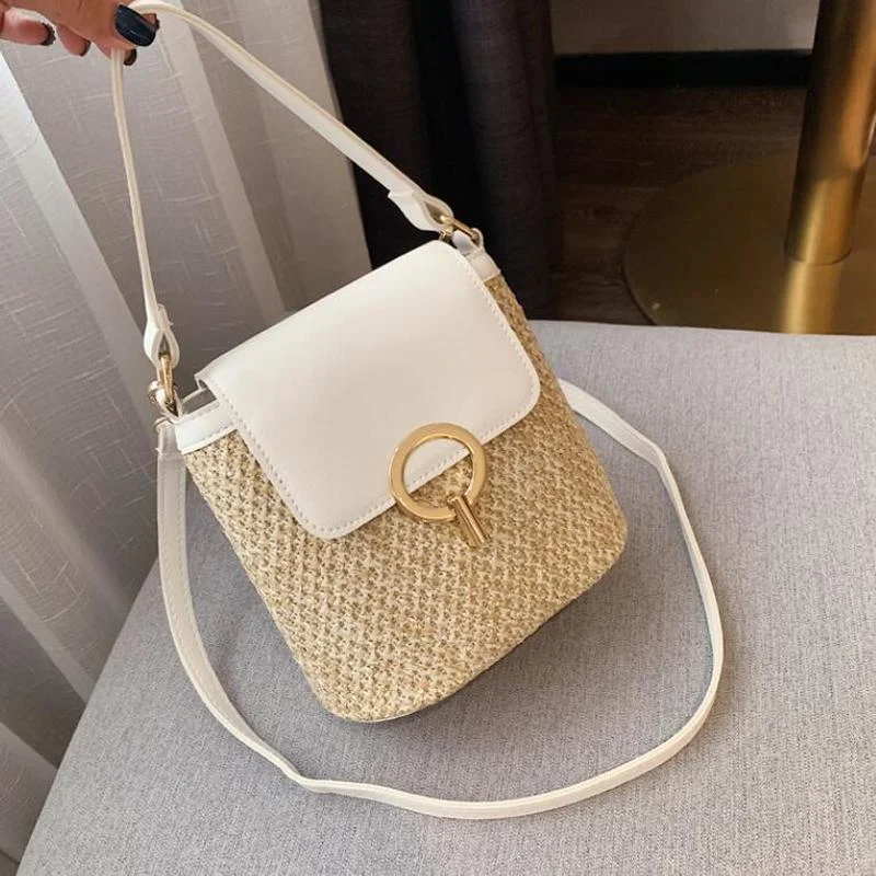 Fashion Straw Shoulder Messenger Bags Women's Designer Luxury Woven Bucket Bag 2021 New Summer Beach Straw Bag Female Handbag
Fashion Straw Shoulder Messenger Bags Women's Designer Luxury Woven Bucket Bag 2021 New Summer Beach Straw Bag Female Handbag
