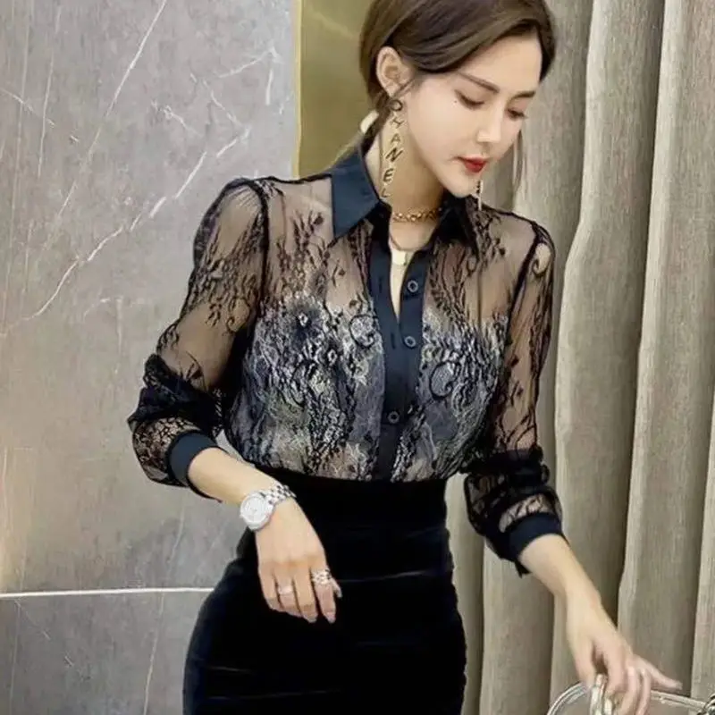 Black Long Sleeve Women's Spring and Autumn Sexy Hollow Out Lace Patchwork Shirt Jacket Blusas Ropa De Mujer Femme J184
Black Long Sleeve Women's Spring and Autumn Sexy Hollow Out Lace Patchwork Shirt Jacket Blusas Ropa De Mujer Femme J184