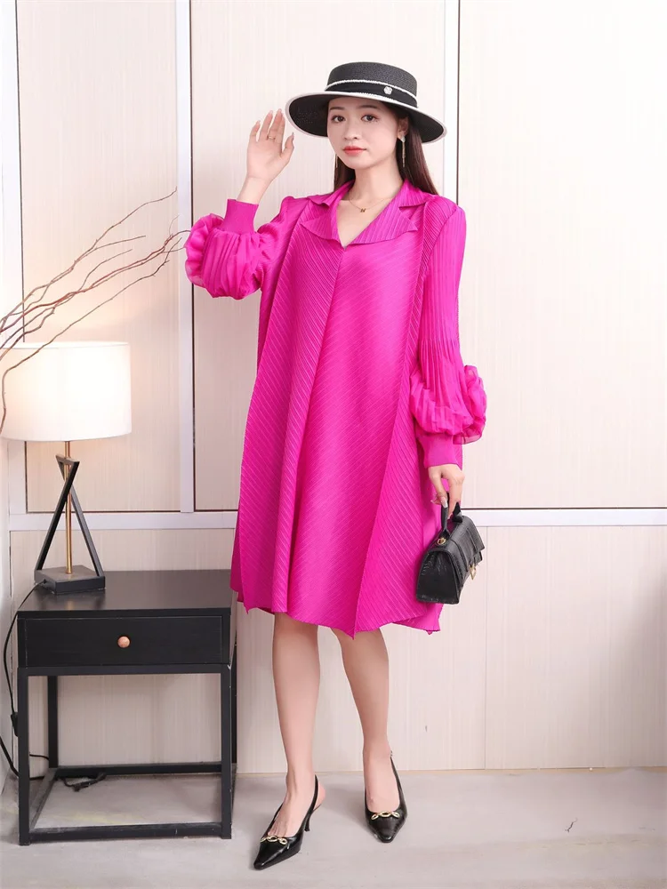2023 Summer New Miyake Pleated Dress Female Cuff Floral 3D Decoration for Slim Elastic Large Lapel for Slim Knee Length Dress
2023 Summer New Miyake Pleated Dress Female Cuff Floral 3D Decoration for Slim Elastic Large Lapel for Slim Knee Length Dress