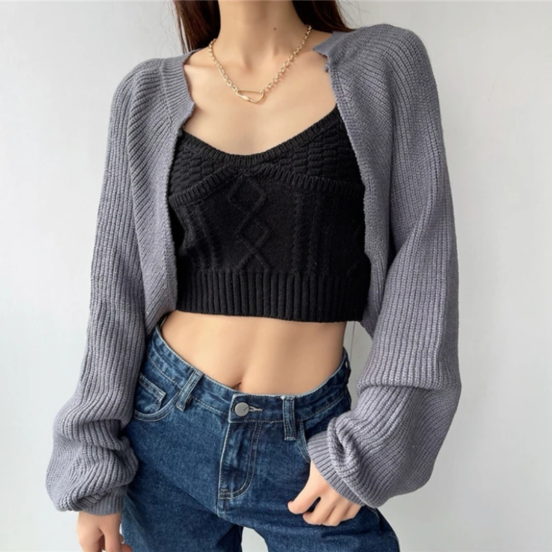 Women Korean Fashion Style Loose Knitted Cardigans Sweater Solid Casual Japanese Vintage Sweater Y2k Clothes Winter Jackets
Women Korean Fashion Style Loose Knitted Cardigans Sweater Solid Casual Japanese Vintage Sweater Y2k Clothes Winter Jackets