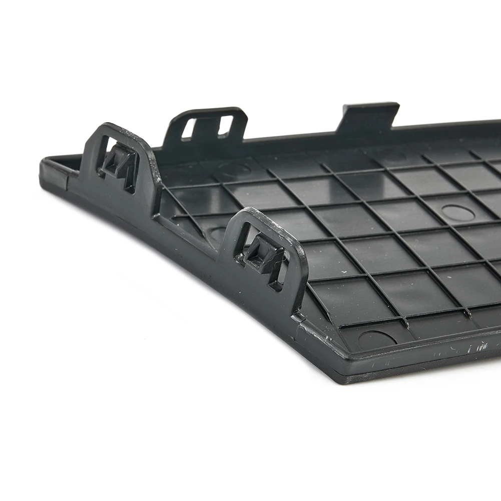 Durable High Quality 100% Brand New Tow Hitch Cover High Reliability Plastic 38.2x9.4cm Exterior Parts Bumper Tow Hitch Cover
Durable High Quality 100% Brand New Tow Hitch Cover High Reliability Plastic 38.2x9.4cm Exterior Parts Bumper Tow Hitch Cover
