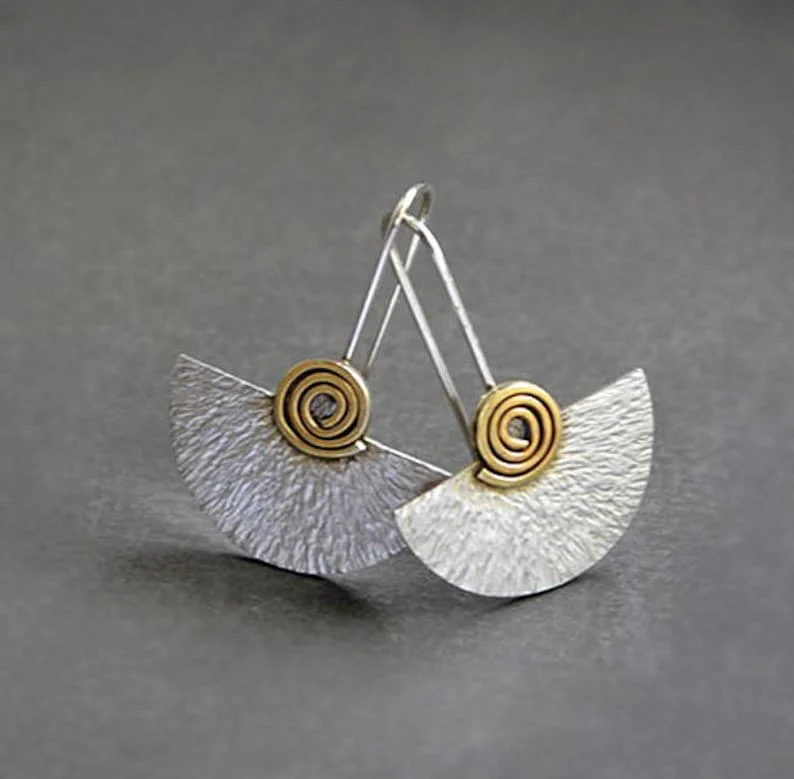 Handmade Silver Color and Gold Color fan earrings Textured Spiral earrings for woman 
Handmade Silver Color and Gold Color fan earrings Textured Spiral earrings for woman