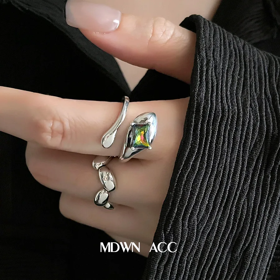 WEIYUE S925 Silver Snake Woman Ring Retro Fashion Jewelry Irregular Ring Wedding Party Wholesale Birthday Gift
WEIYUE S925 Silver Snake Woman Ring Retro Fashion Jewelry Irregular Ring Wedding Party Wholesale Birthday Gift