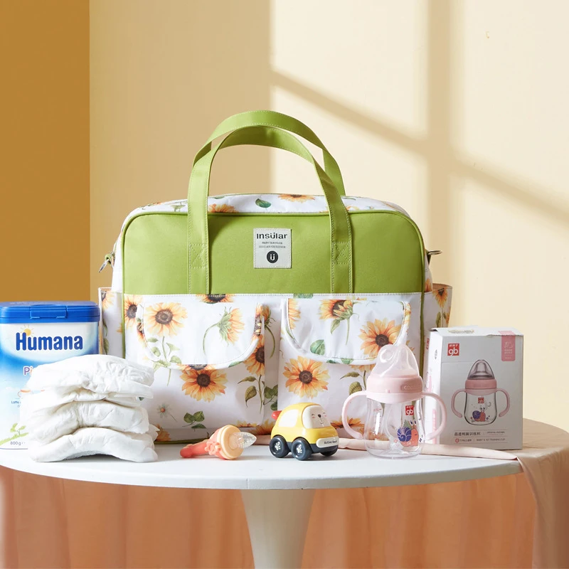 Multifunctional Lightweight Large Capacity Messenger Mommy Bag Fashionable Waterproof Maternal and Baby Bag Portable Baby Bag
Multifunctional Lightweight Large Capacity Messenger Mommy Bag Fashionable Waterproof Maternal and Baby Bag Portable Baby Bag