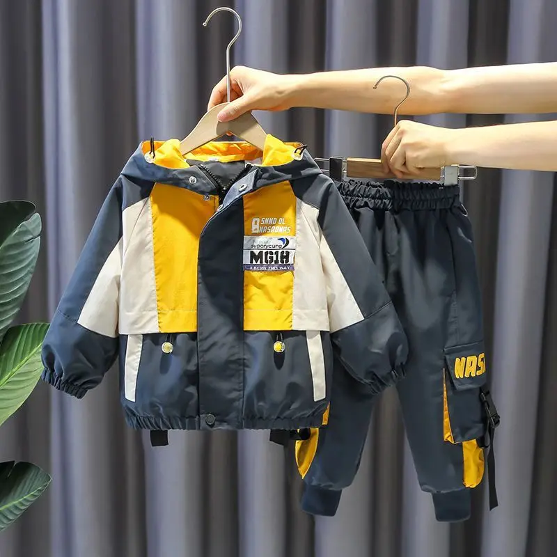 Новинка 2023, модный весенне-осенний комплект для мальчиков, одежда, детская одежда, красивая модная одежда для подростков, Детский костюм для отдыха 4-14 лет
Новинка 2023, модный весенне-осенний комплект для мальчиков, одежда, детская одежда, красивая модная одежда для подростков, Детский костюм для отдыха 4-14 лет