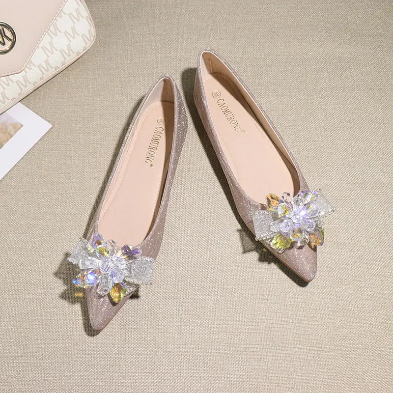 Дизайнерские туфли на плоской подошве, женские лоферы, модные туфли с острым носком, блестками и стразами, Женская Классическая обувь, свадебная обувь, новинка 2023 
Дизайнерские туфли на плоской подошве, женские лоферы, модные туфли с острым носком, блестками и стразами, Женская Классическая обувь, свадебная обувь, новинка 2023