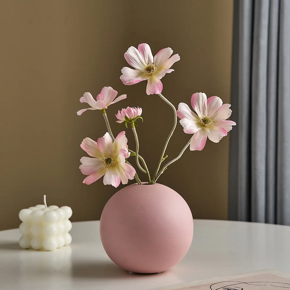 Ball Vase Nordic Home Decor Ceramic Flower Vase Living Room Decoration Round Vases Desk Accessories Flower Pots Decorative
Ball Vase Nordic Home Decor Ceramic Flower Vase Living Room Decoration Round Vases Desk Accessories Flower Pots Decorative