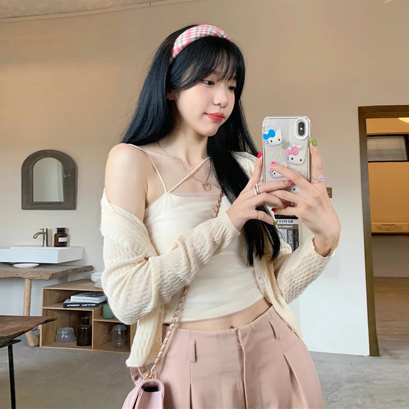 Pure desire style mesh suspender vest women's inner layer summer 2022 new spice girl temperament chic slim short top
Pure desire style mesh suspender vest women's inner layer summer 2022 new spice girl temperament chic slim short top