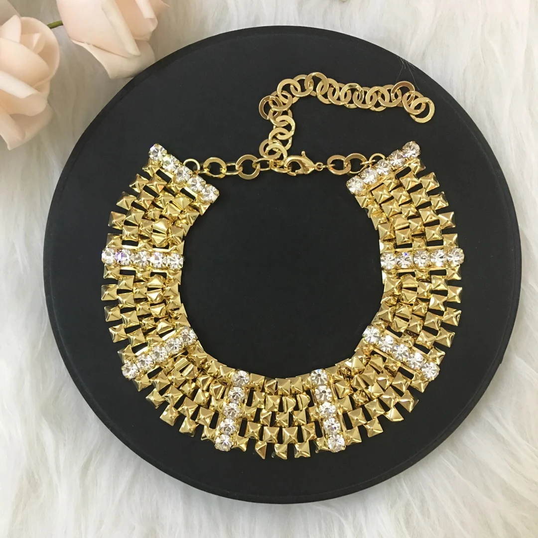 

AR Exaggerated Gold Multi Strands Crystal Diamond Woman Necklace