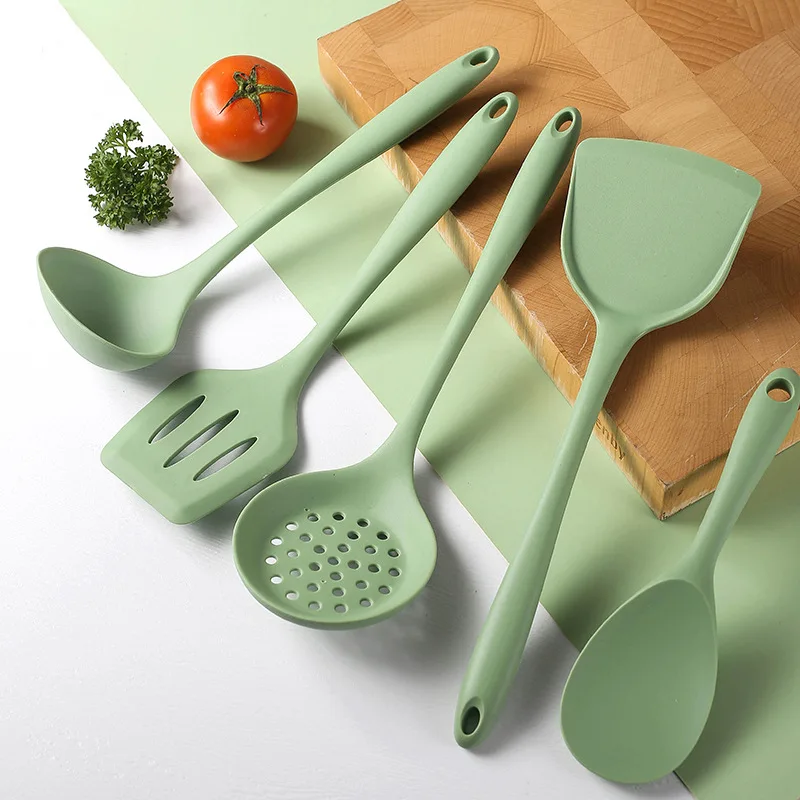 Dark Green Food Grade Silicone Anti-Scald Spatula Non-Stick Soup Spoon Colander Shovel Cookware Set Kitchen Novel Accessories
Dark Green Food Grade Silicone Anti-Scald Spatula Non-Stick Soup Spoon Colander Shovel Cookware Set Kitchen Novel Accessories