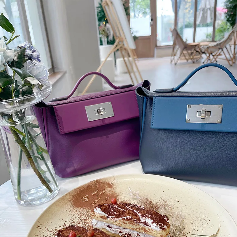 Small Bag 2023 New Genuine Leather Bag Women's Mini Fashion Handheld Mini One Shoulder Crossbody Bag
Small Bag 2023 New Genuine Leather Bag Women's Mini Fashion Handheld Mini One Shoulder Crossbody Bag