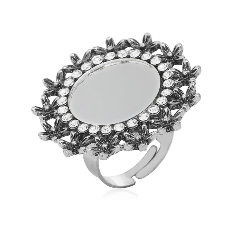 Retro Personality Exaggerated Antiqued Gold Color Flower Shaped Opening Adjustable Rings for Women Big Glass Finger Ring Jewelry
Retro Personality Exaggerated Antiqued Gold Color Flower Shaped Opening Adjustable Rings for Women Big Glass Finger Ring Jewelry
