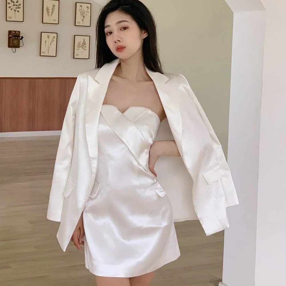 Elegant Ladies 2 Piece Blazer Dress Set Long Sleeve Suit Jackets Sleeveless Backless Mini Tube Dress 2022 Spring Summer SetWoman
Elegant Ladies 2 Piece Blazer Dress Set Long Sleeve Suit Jackets Sleeveless Backless Mini Tube Dress 2022 Spring Summer SetWoman
