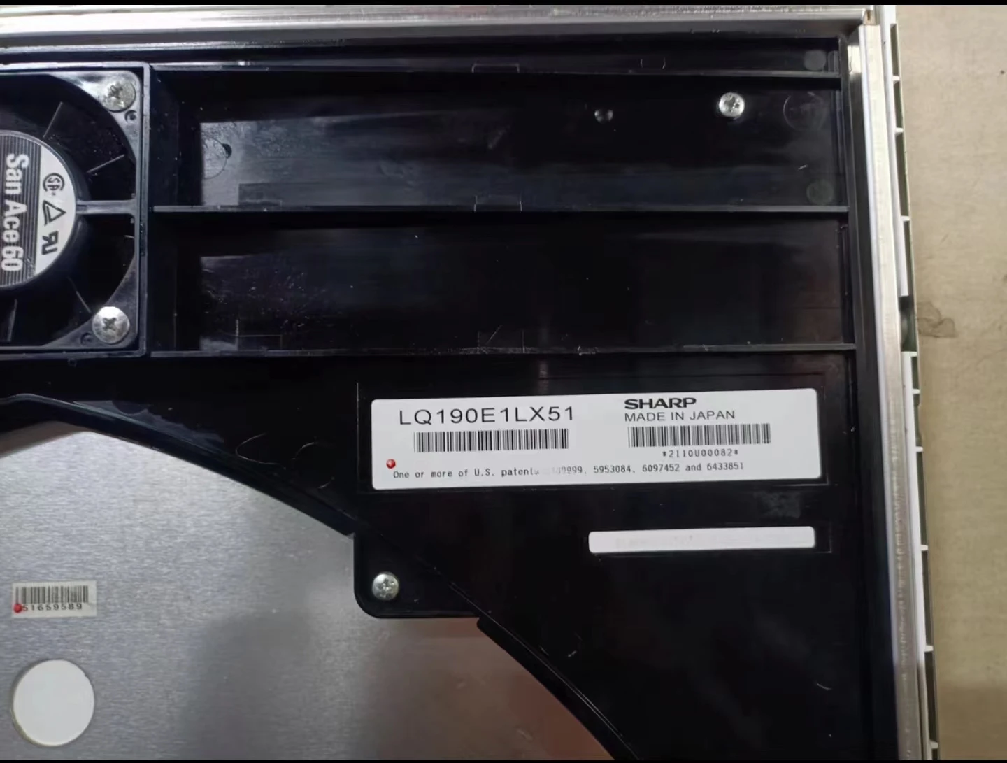 Оригинальный 19-дюймовый ЖК-экран LQ190E1LX51 подходит для замены ЖК-экрана Бесплатная доставка
Оригинальный 19-дюймовый ЖК-экран LQ190E1LX51 подходит для замены ЖК-экрана Бесплатная доставка