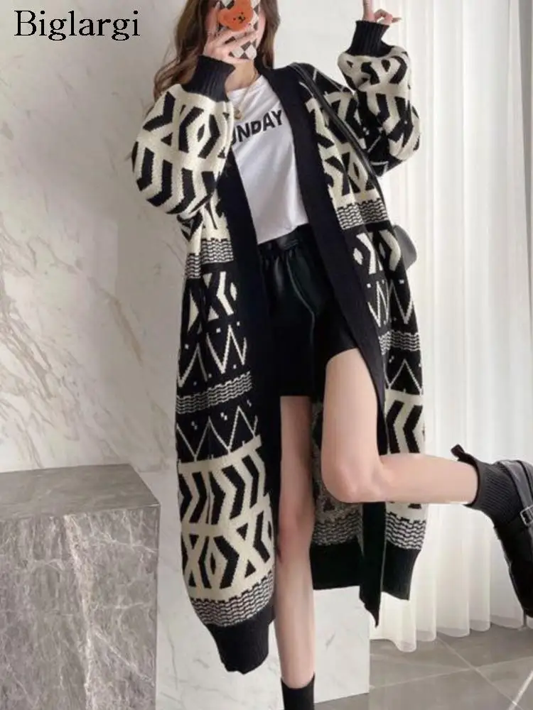 Knitted Autumn Long Sweater Coat Women Striped Print Long Sleeve Ladies Cardigans Coats Fashion Casual Loose Woman Coat 2023
Knitted Autumn Long Sweater Coat Women Striped Print Long Sleeve Ladies Cardigans Coats Fashion Casual Loose Woman Coat 2023