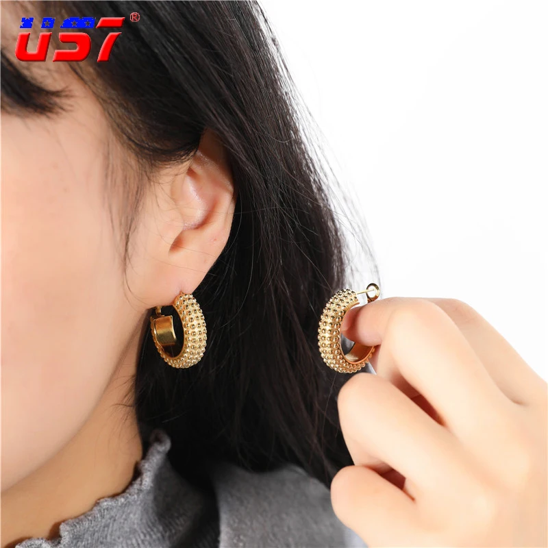 US7 New In 1 Pair Huggies Earrings for Women Small Round Bead Hoop Earrings Women's Hot Fashion Jewelry Gifts Jewelry Gift
US7 New In 1 Pair Huggies Earrings for Women Small Round Bead Hoop Earrings Women's Hot Fashion Jewelry Gifts Jewelry Gift