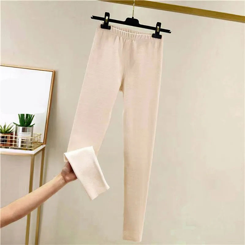 Women Leggings Winter New Solid Color Slim Fit Thermo Warm Trousers Elastic High Waist All-Match Underpants Woman Legging
Women Leggings Winter New Solid Color Slim Fit Thermo Warm Trousers Elastic High Waist All-Match Underpants Woman Legging