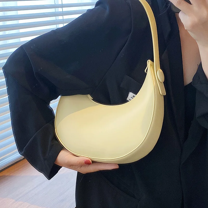 Saddle Small Shoulder Bags for Trends 2022 Fashion Brand Luxury Designer Short Handle Semicircular Ladies Underarm Handbags
Saddle Small Shoulder Bags for Trends 2022 Fashion Brand Luxury Designer Short Handle Semicircular Ladies Underarm Handbags
