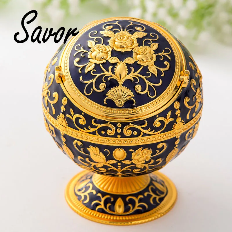NEW Windproof Ash Tray Vintage Zinc Alloy Flower Pattern Globe Cigarette Ashtray Lid Tabletop Portable Home Decor Ashtrays
NEW Windproof Ash Tray Vintage Zinc Alloy Flower Pattern Globe Cigarette Ashtray Lid Tabletop Portable Home Decor Ashtrays
