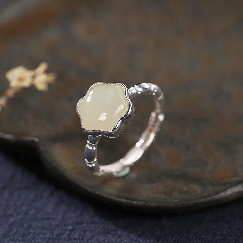 S925 Silver Simple Elegant White Jade Lotus Ring Fresh Literature and Art Retro Trendy Goddess Ring Opening
S925 Silver Simple Elegant White Jade Lotus Ring Fresh Literature and Art Retro Trendy Goddess Ring Opening