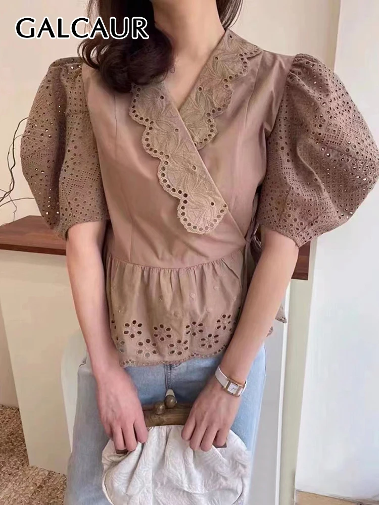GALCAUR Patchwork Lace Ruffle Shirt For Female V Neck Puff Sleeve Casual Korean Blouses Women 2022 Summer Fashion Clothing Style
GALCAUR Patchwork Lace Ruffle Shirt For Female V Neck Puff Sleeve Casual Korean Blouses Women 2022 Summer Fashion Clothing Style