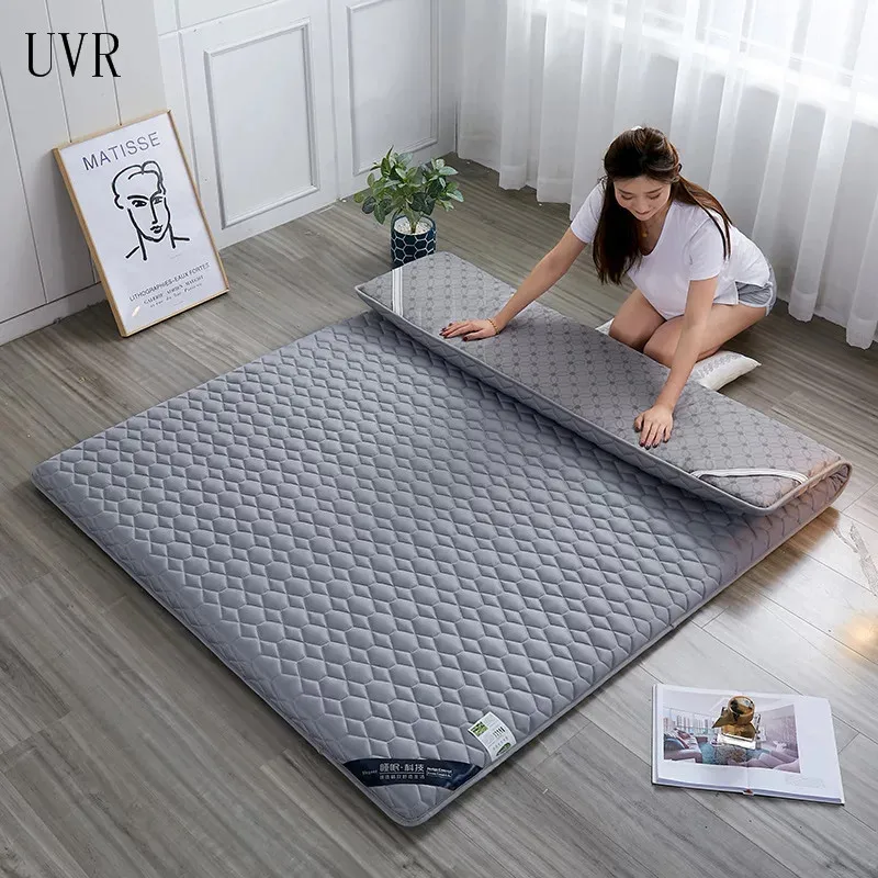 UVR Super Soft Mattresses For Bed Multifunctional Tatami Pad Bed Dormitory Mattress Collapsible Floor Sleeping Mat Full Size
UVR Super Soft Mattresses For Bed Multifunctional Tatami Pad Bed Dormitory Mattress Collapsible Floor Sleeping Mat Full Size
