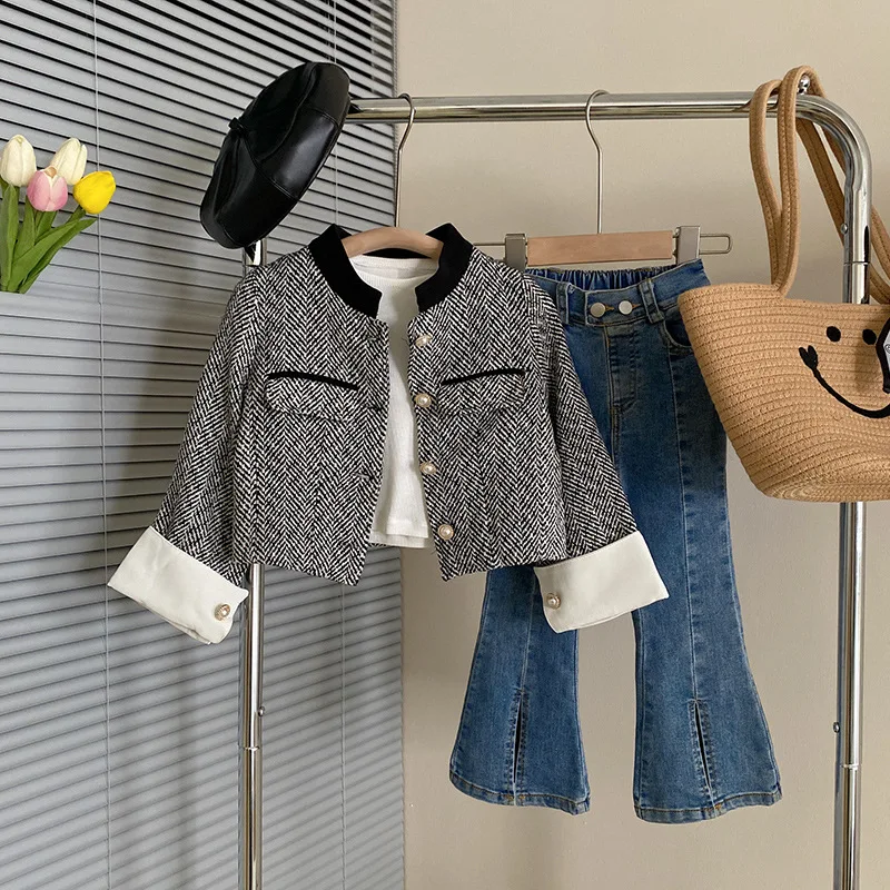2023 Kids Girls Spring Autumn Coat Striped Cotton Thick Outerwear Patchwork Pearl Button Toddler Girls Suit
2023 Kids Girls Spring Autumn Coat Striped Cotton Thick Outerwear Patchwork Pearl Button Toddler Girls Suit