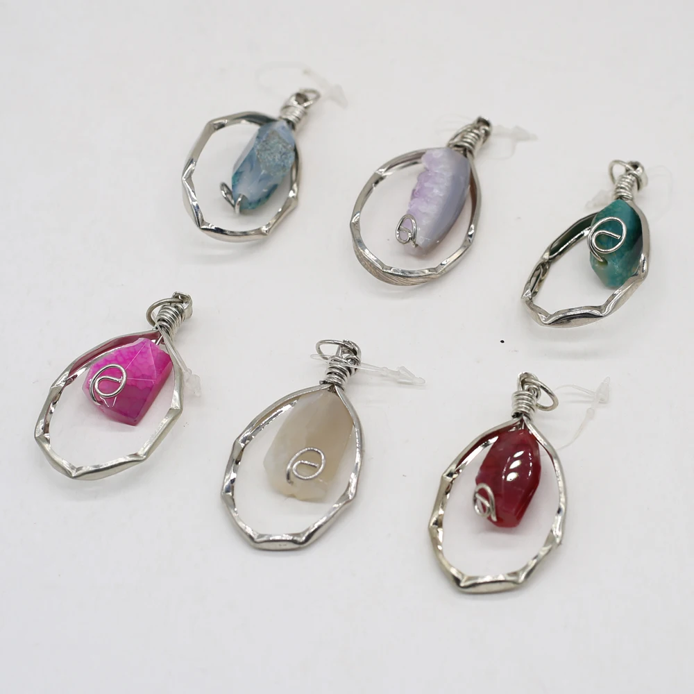 Natural Stone Dragon Pattern Agate Silver Edge Hollow Pendant For Jewelry MakingDIY Necklace Earring Accessories Charms Gift 1PC
Natural Stone Dragon Pattern Agate Silver Edge Hollow Pendant For Jewelry MakingDIY Necklace Earring Accessories Charms Gift 1PC