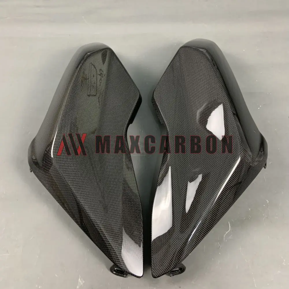 ONEMAXY 100% Real Carbon Fiber For DUCATI HYPERMOTARD 950 TANK SIDE PANELS 
ONEMAXY 100% Real Carbon Fiber For DUCATI HYPERMOTARD 950 TANK SIDE PANELS